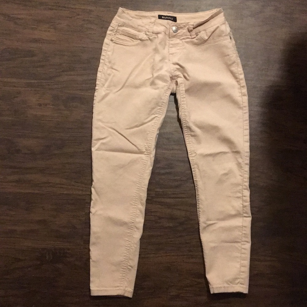 Light pink cropped jeans
